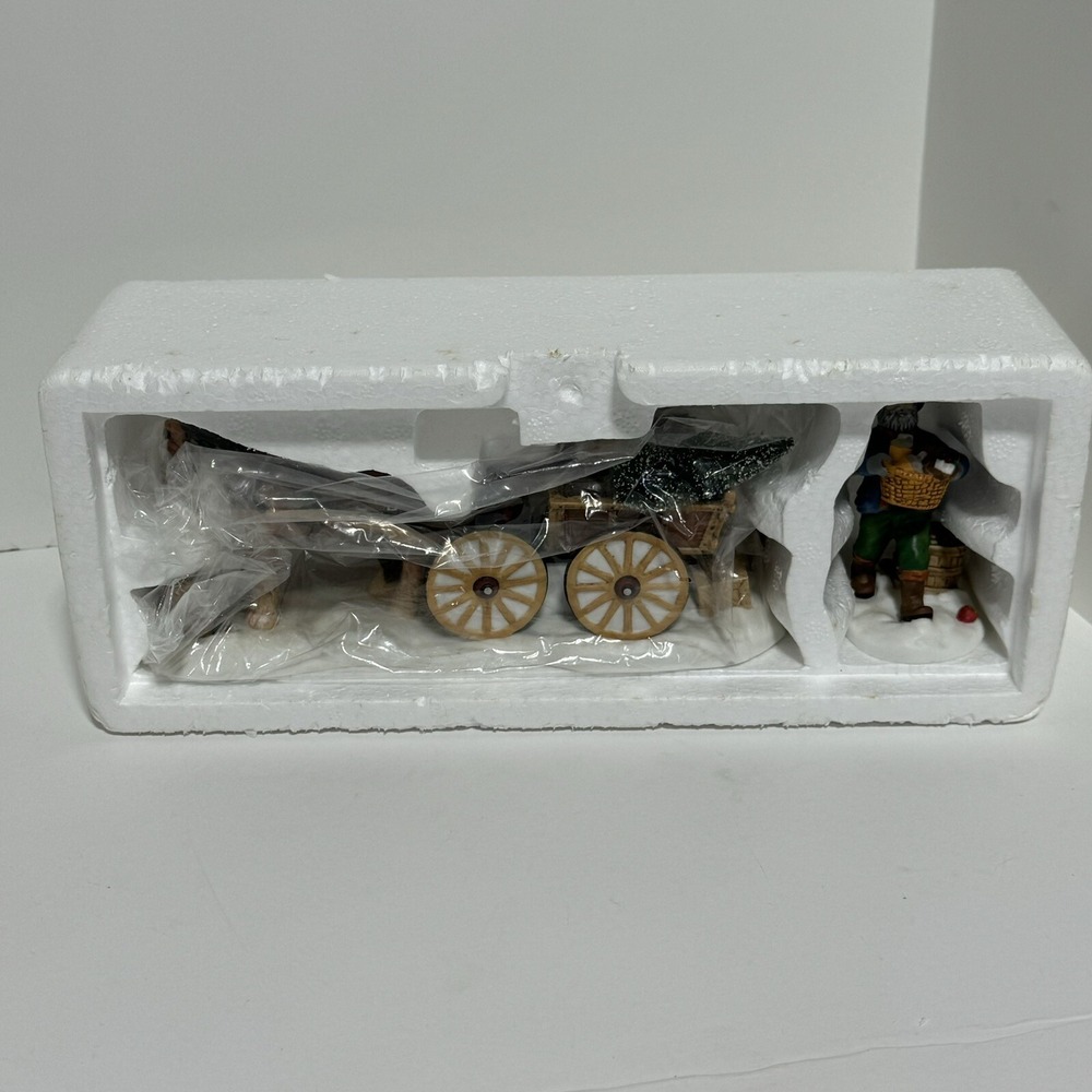 Dept 56 "Load Up The Wagon" Set of 2 - New England Village Series- #56630 w/box - Picture 15 of 16